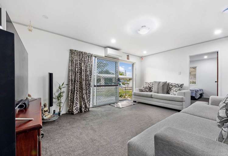 42a Marshall Laing Avenue Mount Roskill_3