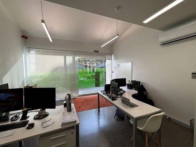 160 Broadway Newmarket_1