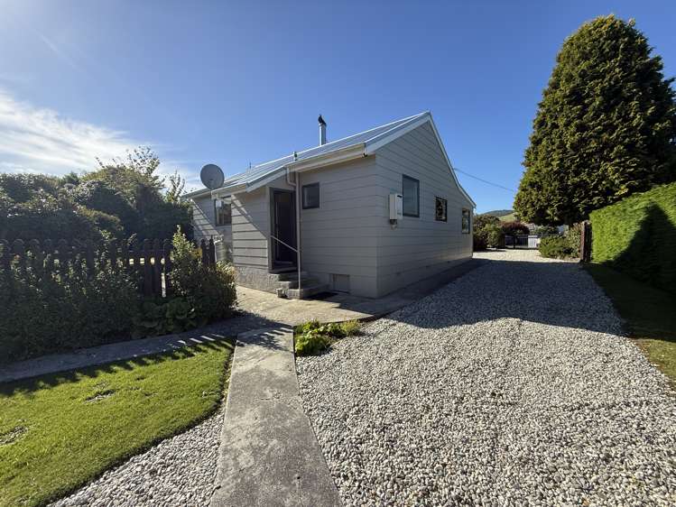 22 Arthur Road Pounawea_23