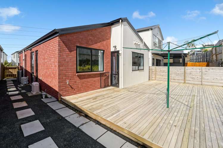 9 Puwha Street Massey_22