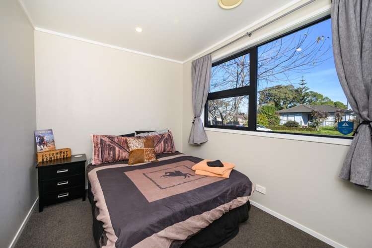 7 Colonial Place Kelvin Grove_19