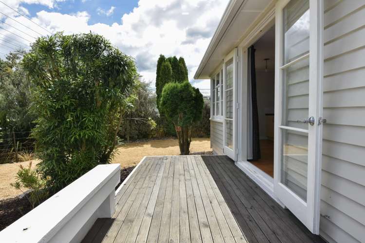 37 Lincoln Road Carterton_19