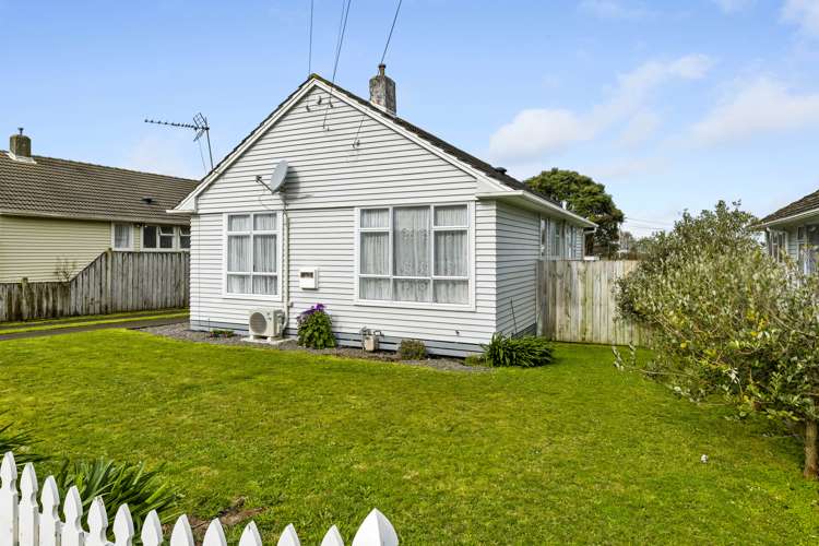 67 Fairfield Road Hawera_23