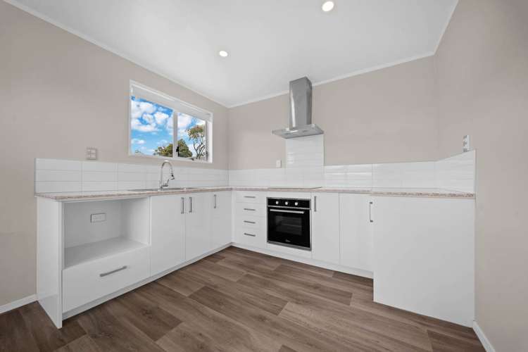 20 Frobisher Way Manurewa_2