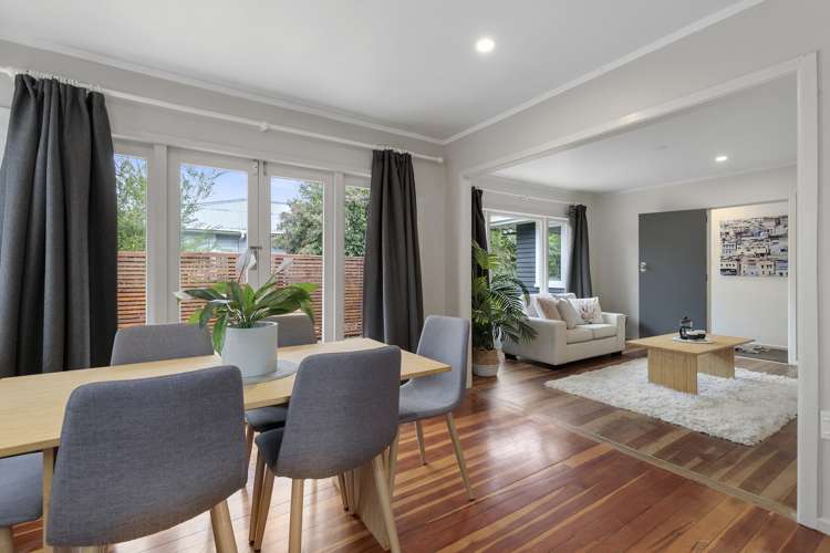 297 Dey Street Hamilton East_9