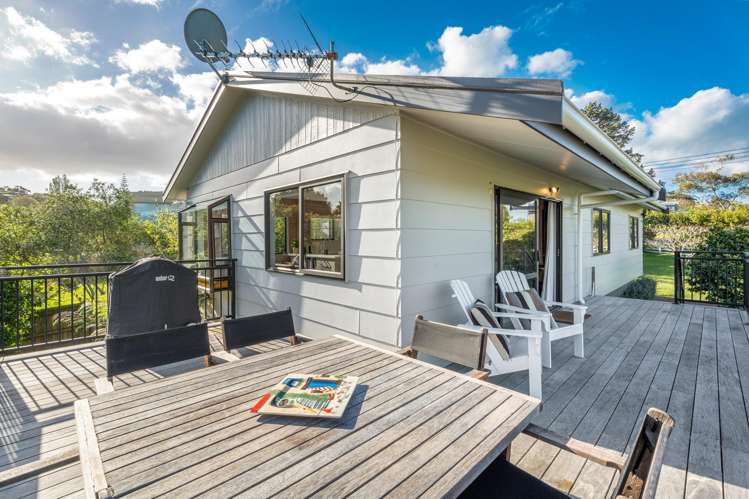 52 Mako Street Oneroa_13