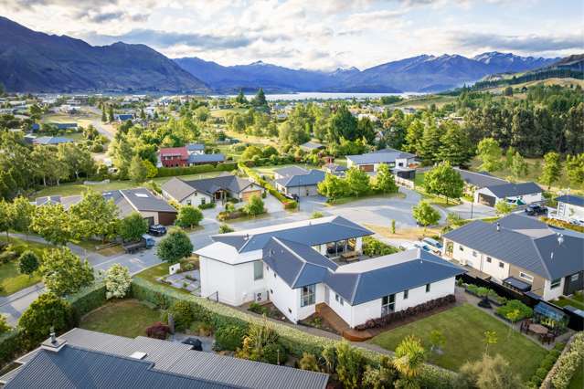 10 Bevan Place Wanaka_1