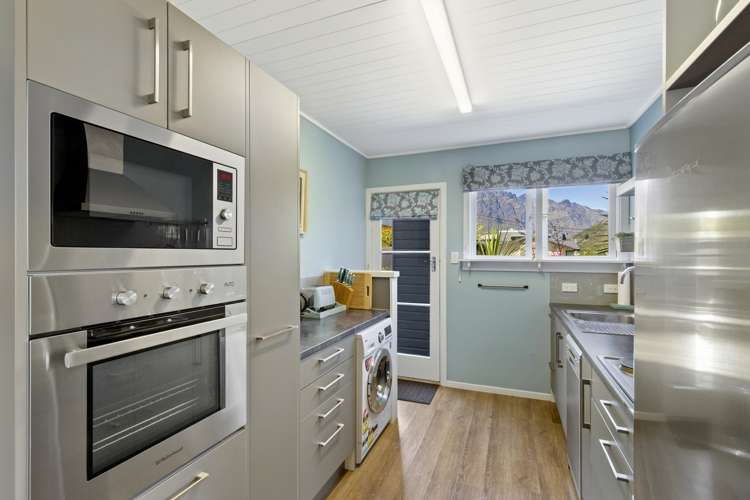 22 Lake Avenue Frankton_18