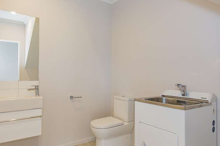 20 Brian Keogh Lane Wigram_12