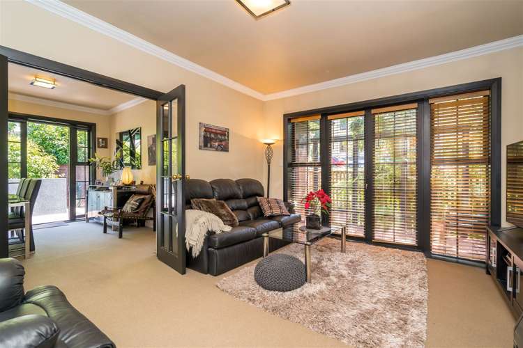 18 Royal Terrace Dunedin Central_11