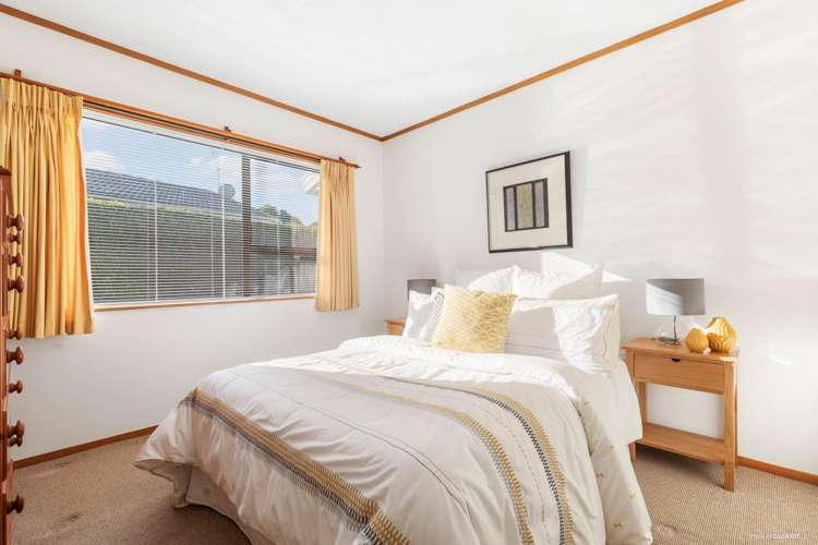 31 Kennedy Avenue Forrest Hill_13