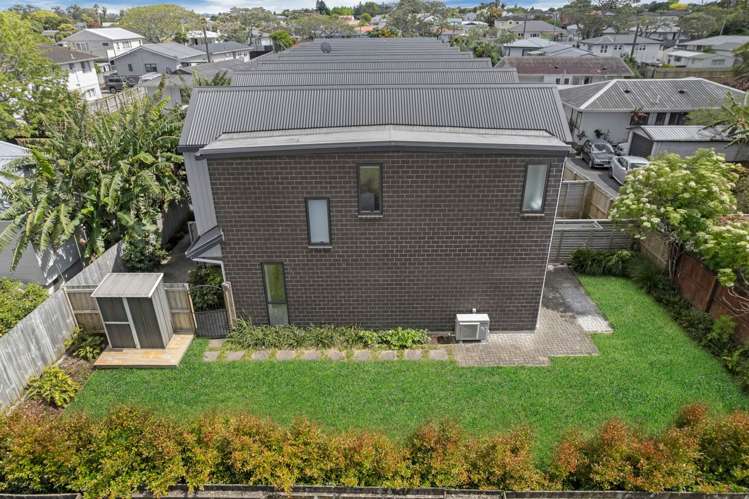 8/126 Canal Road Avondale_19