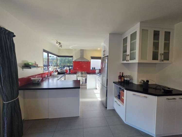 16 Romana Crescent 1131_2