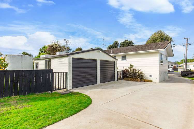 56 Shelly Bay Road Beachlands_16