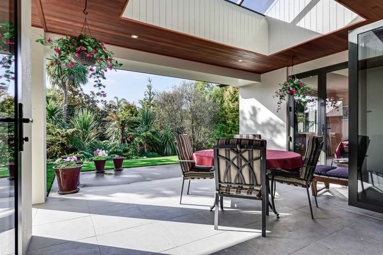 55 Palliser Drive Huntington_17