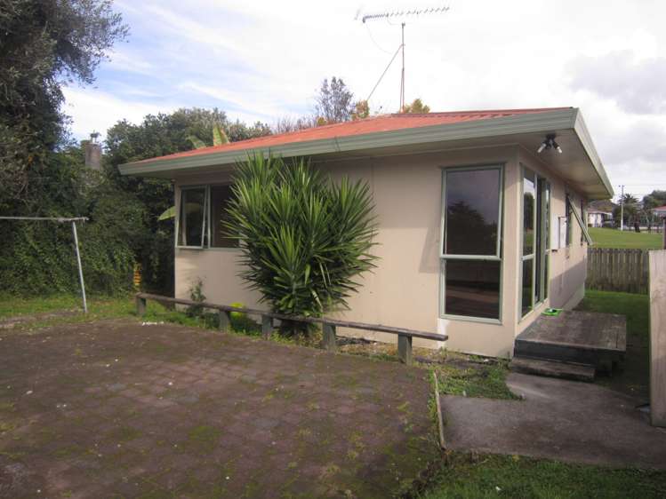 3/8 Puriri Road Manurewa_0
