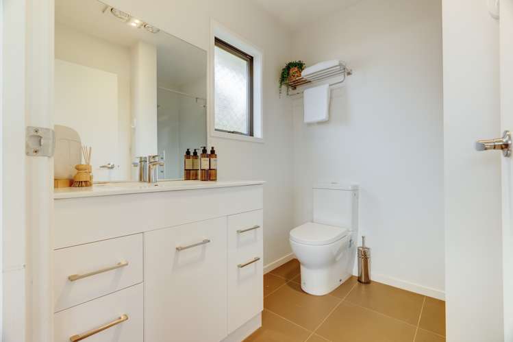 46a Memorial Drive Parahaki_9