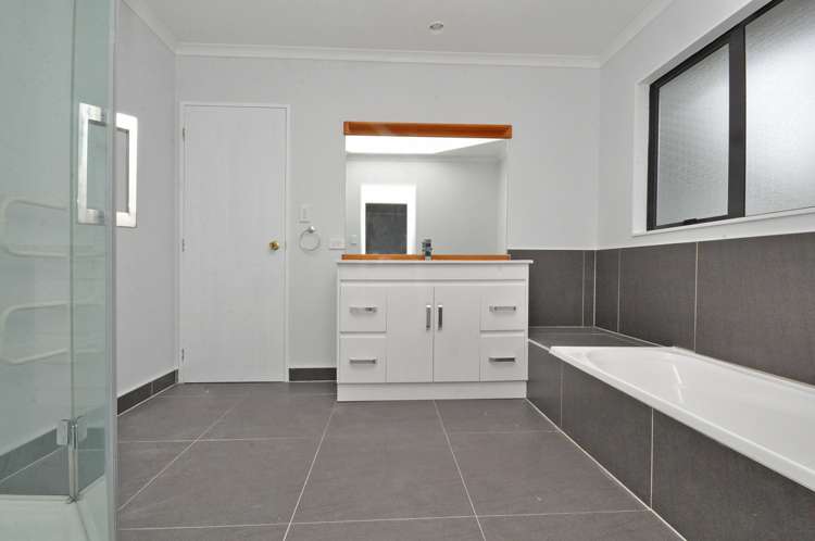 42c Harrisville Road Tuakau_11