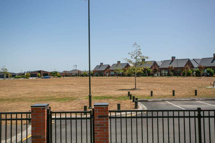 13 Garland Lane Leamington_6