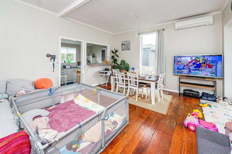 78, 78A and 78B Wakefield Street Whanganui East_48