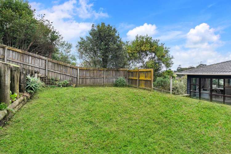 4 Seaford Place Murrays Bay_29