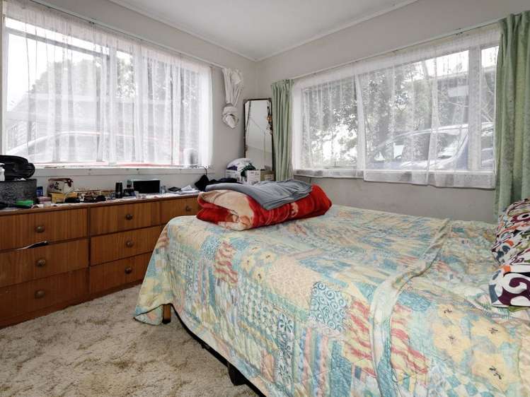 61 West Coast Road Glen Eden_16