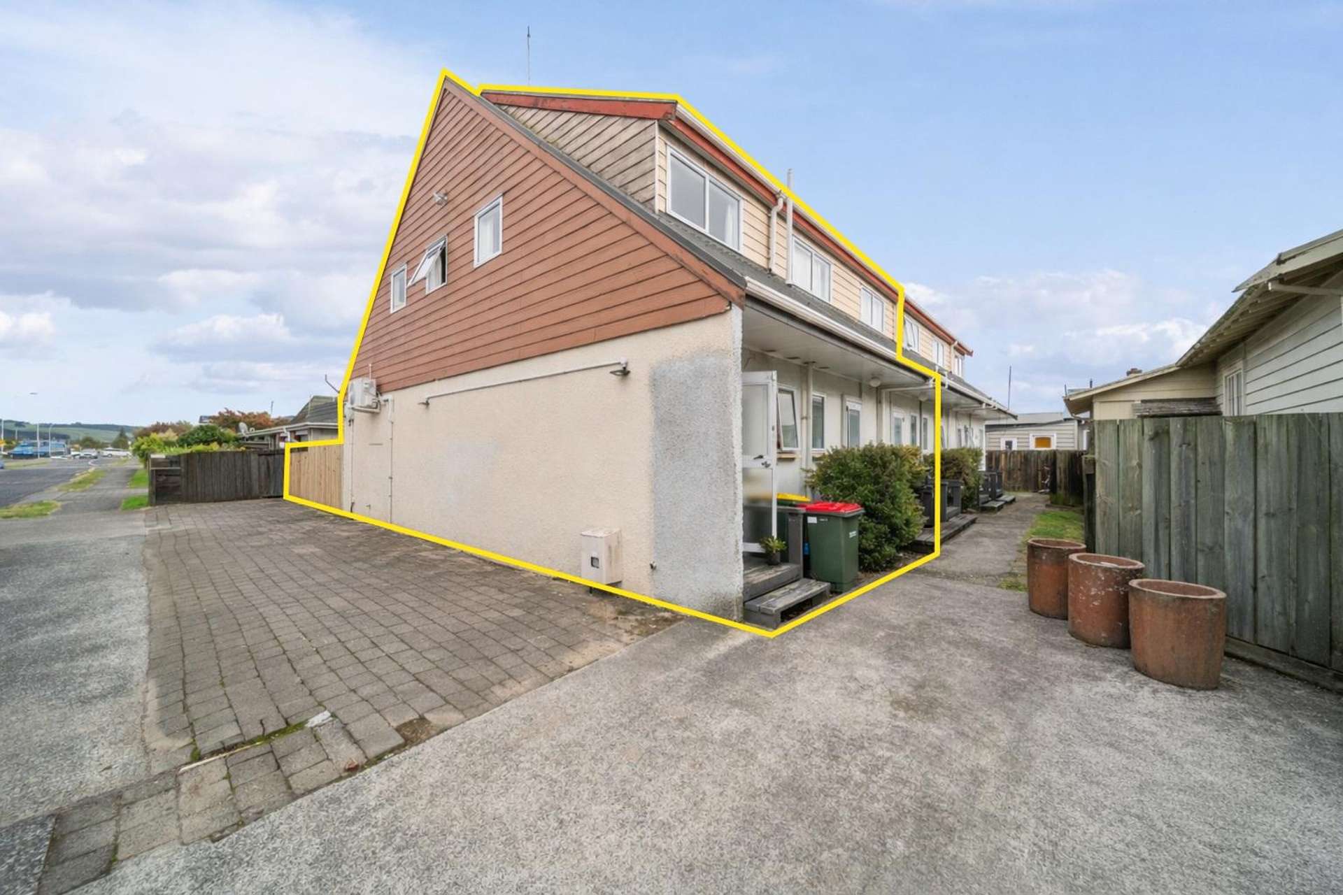 1-3, 35 Malfroy Road Victoria_0