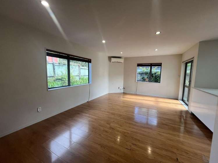 1/260A Rosebank Road Avondale_2