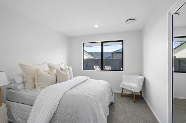 41 Candlesticks Crescent Lincoln_22