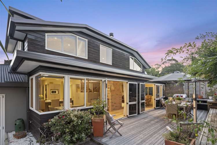 84a Beach Road Castor Bay_4