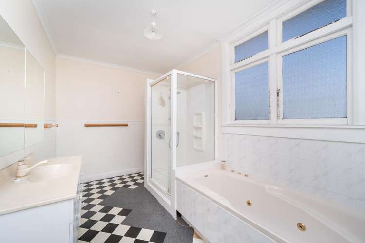 4 and 8 Russell Street Palmerston North_31