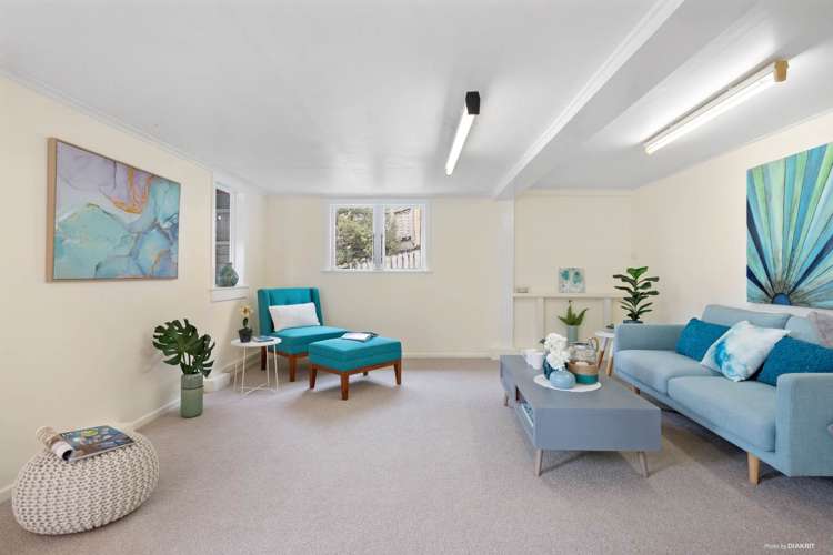 438 Huia Road Laingholm_12