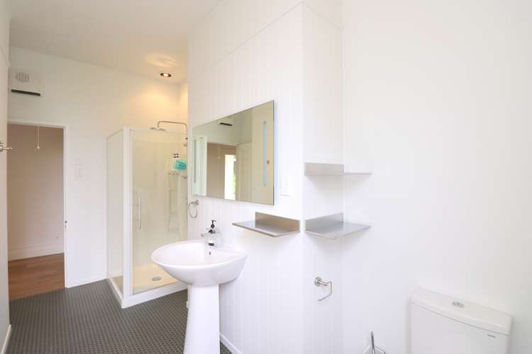 66 Russel Street Gladstone_26