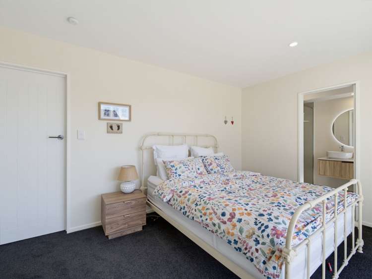 37 Henshaw Street Ravenswood_15