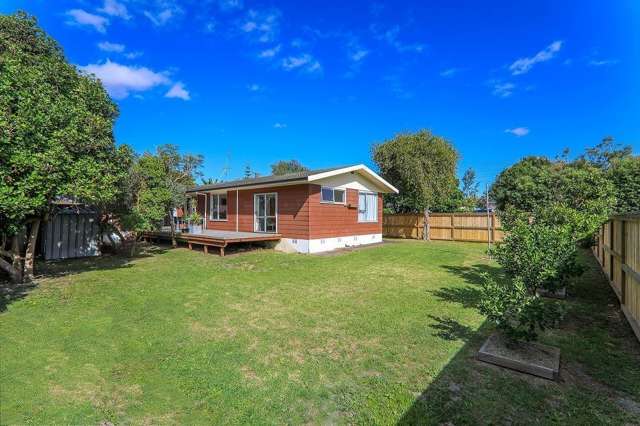 35 Beach Road Te Atatu Peninsula_2