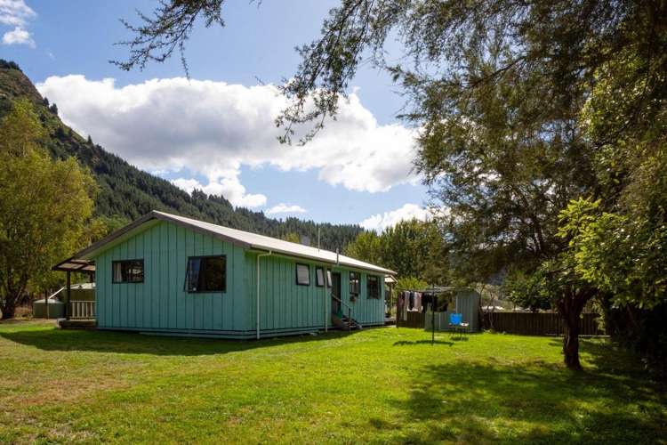 137 Wakamarina Road Havelock_13