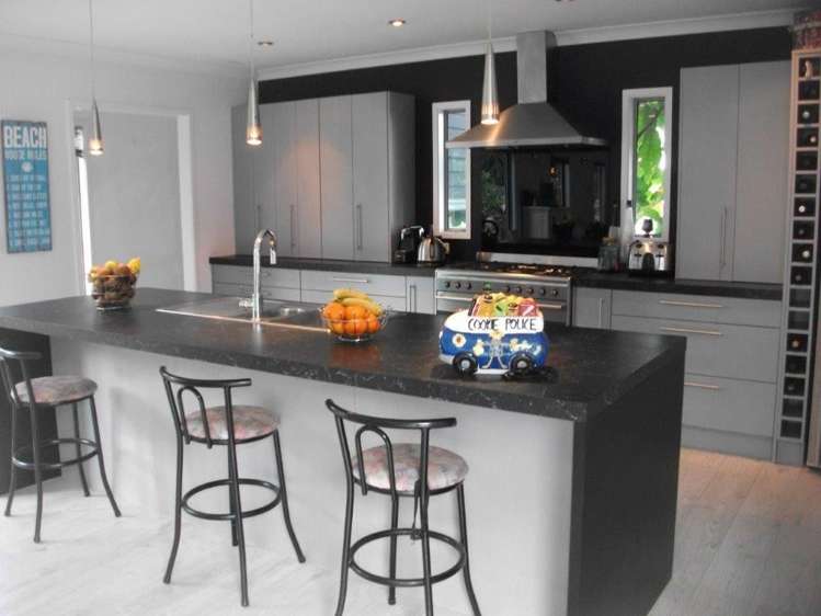 96 Koutunui Road Athenree_1