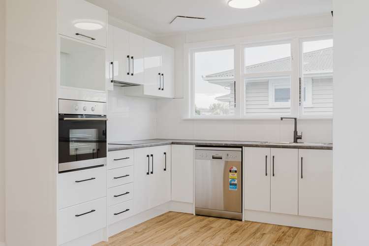 60 Ellesmere Crescent Highbury_9