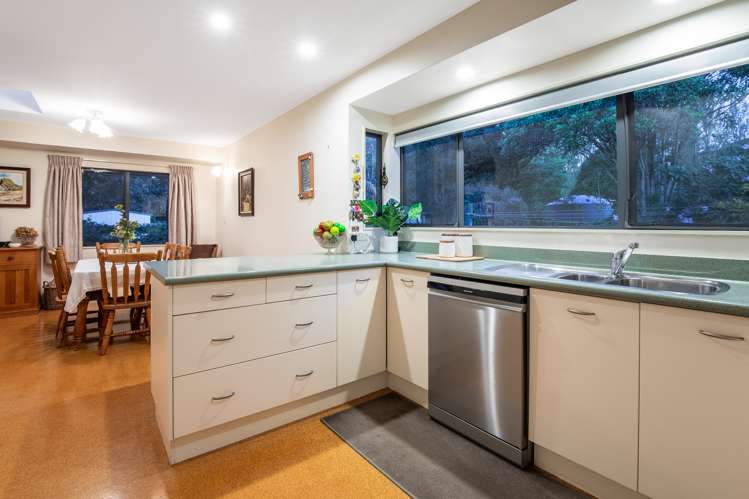 50b Katherine Mansfield Drive Whitemans Valley_1