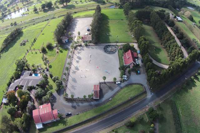 63 Riverland Road Kumeu_1