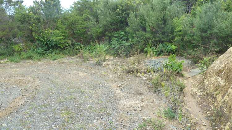 45 Otuturu Crescent Thames_15