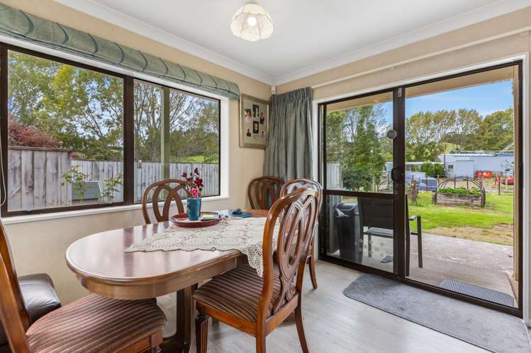 32 Davis Road Inglewood_13