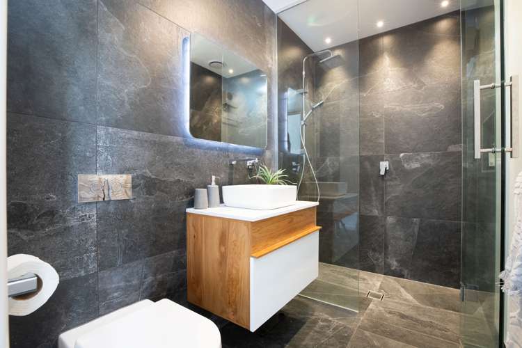 62 Conway Street Somerfield_14