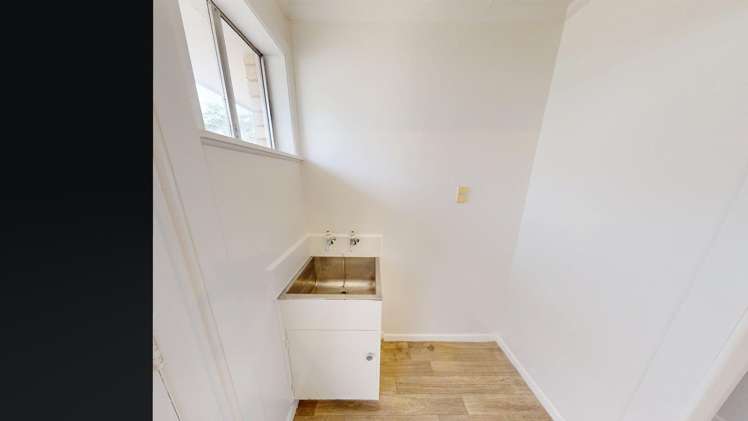  3/120 Featherston Street Palmerston North Central_3