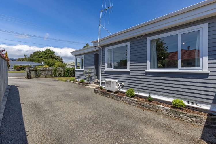 93 Bartholomew Road Levin_20