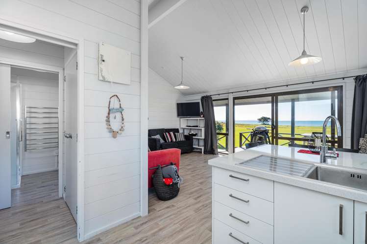 114 Totara Place Matarangi_8