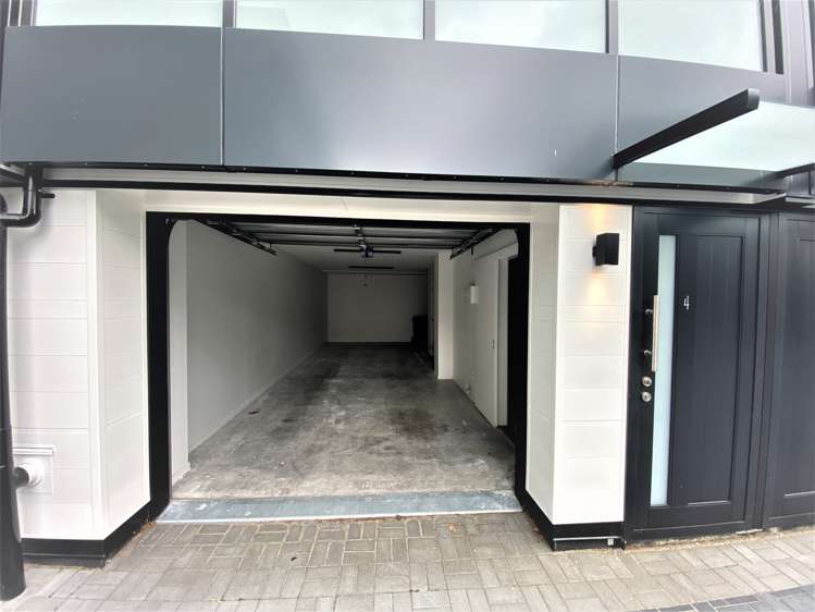 4/8 Dock Street Auckland Central_13