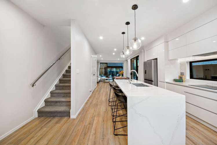 44 Glidepath Road Hobsonville_8