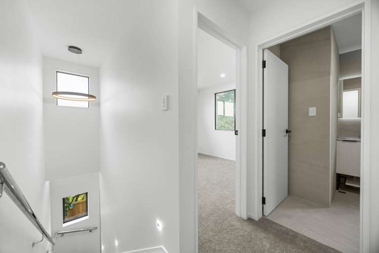16E Moana Avenue One Tree Hill_12