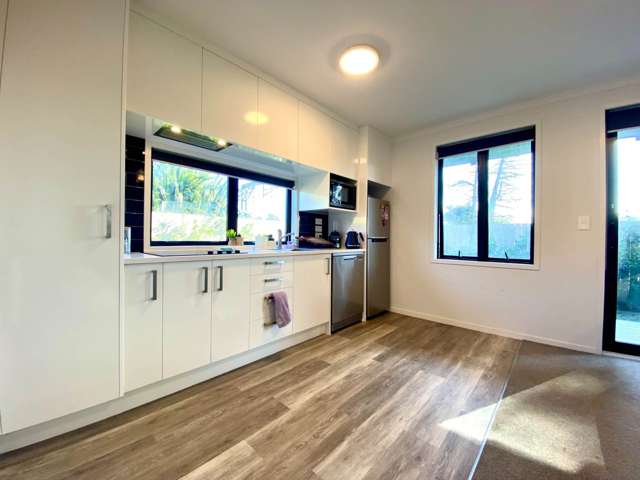 6/90 Swaffield Road Papatoetoe_1